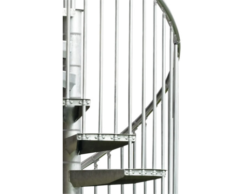 Detalii ale unei scări spiralate metalice