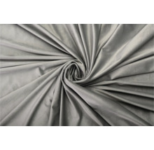 Prim-plan cu țesătură de catifea gri într-o formă spiralată