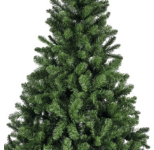 Prim-plan cu un pom de Crăciun artificial