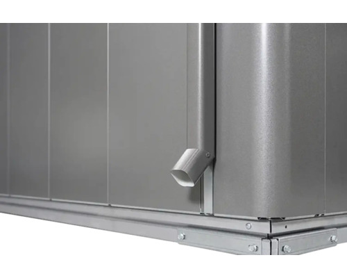 Imagine detaliată cu o magazie metalică de grădină cu jgheab