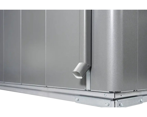 Vizualizare detaliată a unei magazii de grădină cu jgheab