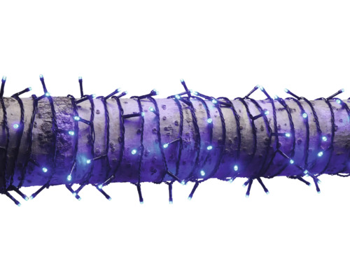 Șir de lumini cu LED înfășurat în jurul unui trunchi de copac