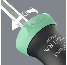 Vizualizare detaliată a unei șurubelnițe cu funcție de clichet și marcaj cu săgeată