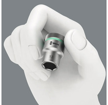 Cheie tubulară Wera mărimea 13 în mână