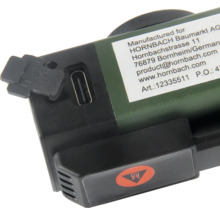 Vizualizare detaliată a unei lămpi cu port USB și simbol de avertizare