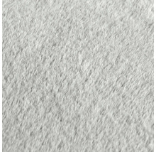 Prim-plan cu un covor gri