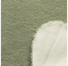 Detaliu al unui covor rotund cu fibre