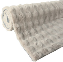 Covor cu fir scurt rulat