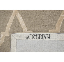 Covor cu model geometric și logo BAKERIO