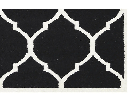 Covor cu model marocan