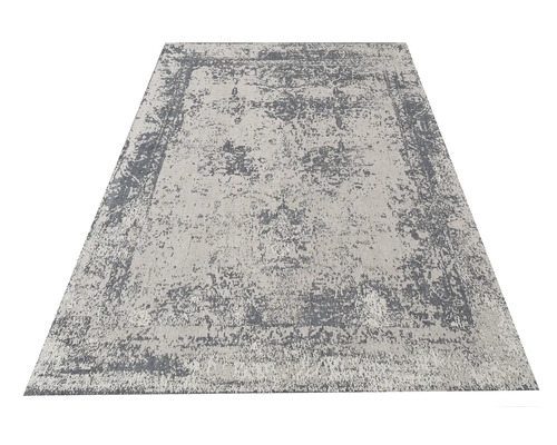 Covor cu model abstract