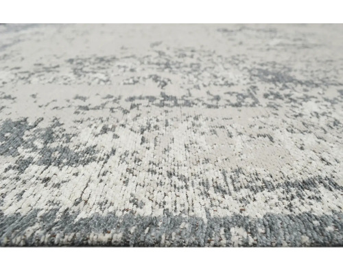 Covor cu model abstract