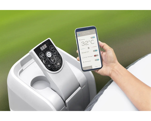 Panou de control și smartphone pentru controlul unui jacuzzi