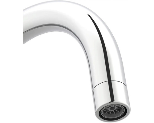 Vizualizare detaliată a unui robinet metalic