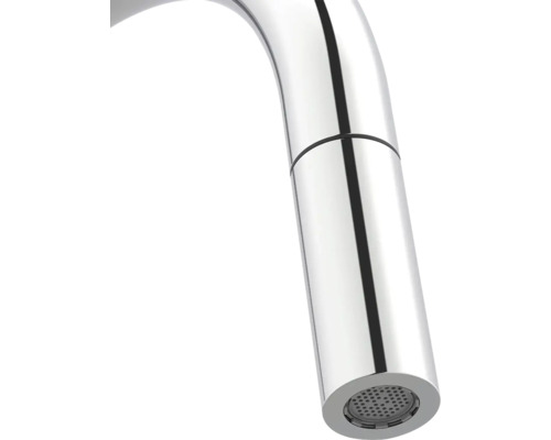 Prim-plan cu un robinet metalic