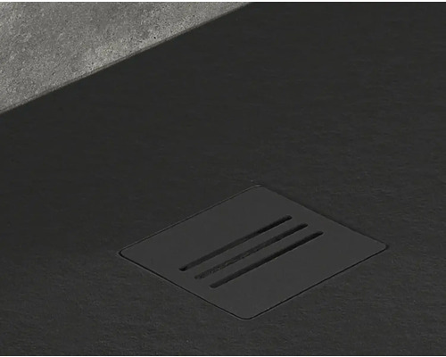 Detaliu cadă de duș cu set de scurgere