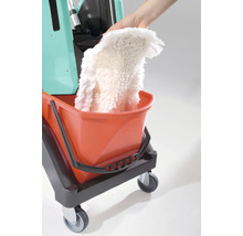 Cărucior de curățenie cu găleată și mop