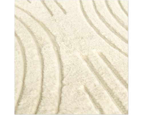 Prim-plan cu un covor cu model ondulat