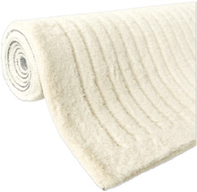 Covor rulat cu model în dungi