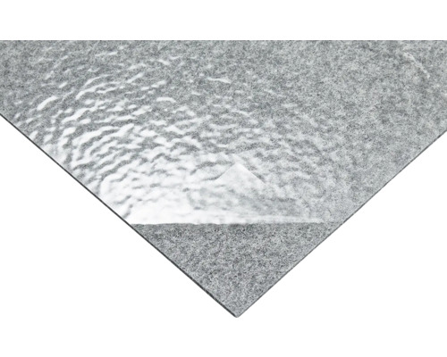 Geotextil sau pâslă pentru iaz din fibre sintetice robuste pentru amenajări de grădină și peisagistică.