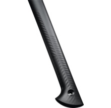 Coada unui topor de despicat cu orificiu pentru depozitare