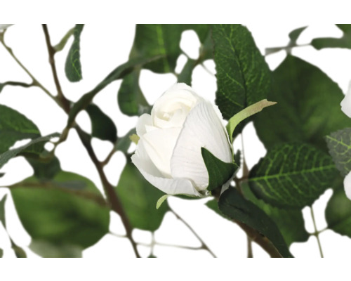 Floare artificială de trandafir cu frunze