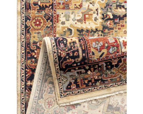 Imagine detaliată cu un covor cu model și ornamente