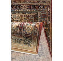 Prim-plan al unui covor cu model