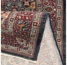 Prim-plan al unui covor cu model