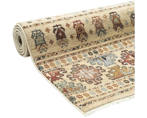 Covor rulat cu design modelat