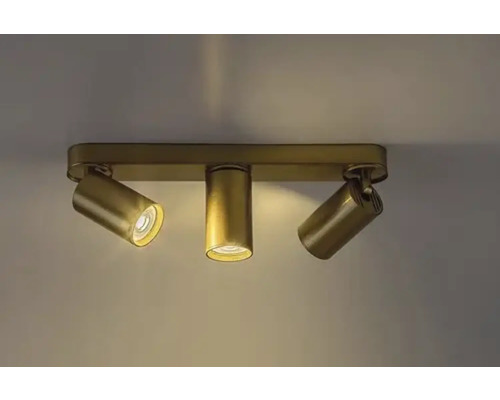 Lumină de plafon cu trei spoturi metalice