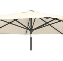 Prim-plan al unei umbrele de grădină cu cadru metalic