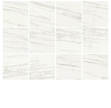 Mai multe plăci albe cu aspect de marmură.