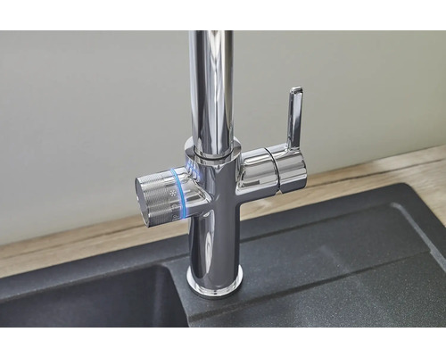 Baterie de bucătărie cu regulator lateral de temperatură