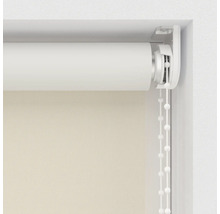 Rulou cu lanț de mărgele în cadrul ferestrei