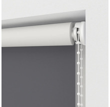 Rulou cu lanț la fereastră