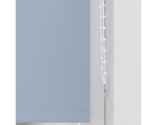 Rulou cu lanț de operare pe fereastră