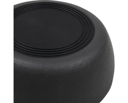 Ghiveci negru din plastic