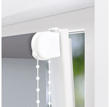 Imagine detaliată a unei rolete la fereastră cu operare cu lanț.