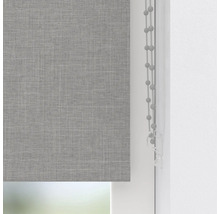 Rulou gri pe fereastră cu șnur