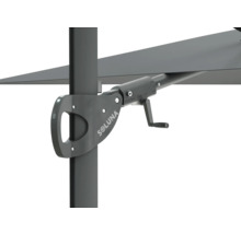 Imagine detaliată cu o umbrelă de soare cu mecanism de manivelă și logo Soluna.