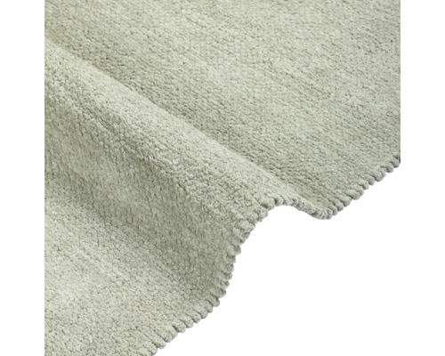 Prim-plan cu un covor cu fibre scurte