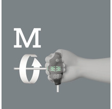 Ilustrație a utilizării unei șurubelnițe cu mișcare de rotație