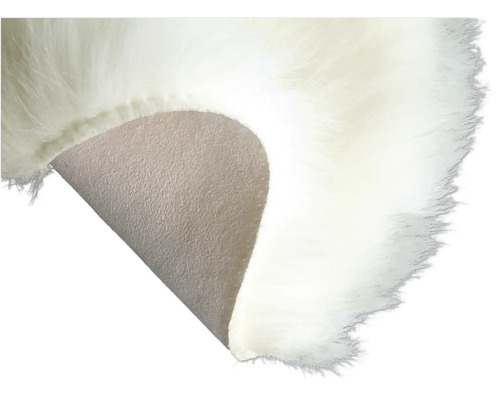 Prim-plan al unui covor cu blană artificială