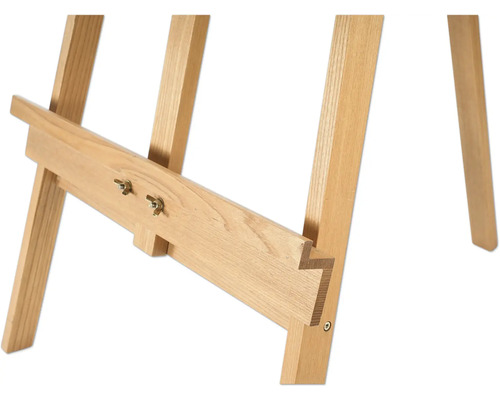 Prim-plan cu un șevalet din lemn