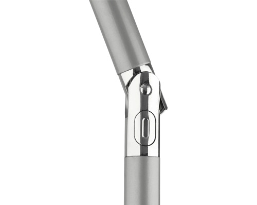 Imagine detaliată cu o piesă articulată argintie