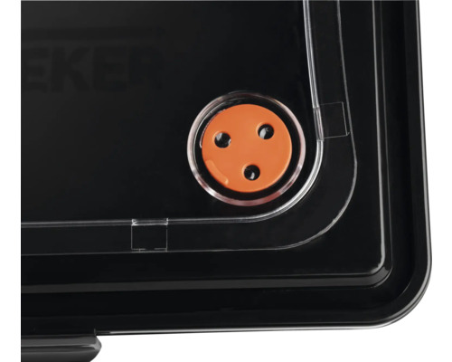 Vizualizare detaliată a unei cutii de depozitare negre cu ventil portocaliu