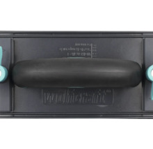 Șlefuitor manual Wolfcraft cu mâner și dispozitiv de fixare lateral pentru hârtie abrazivă. Logo Wolfcraft.