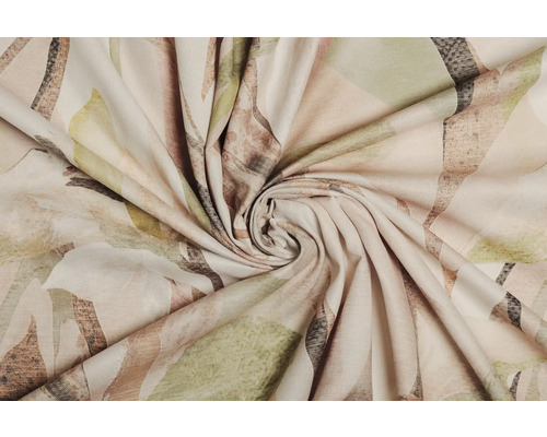 Țesătură decorativă cu model floral, drapată