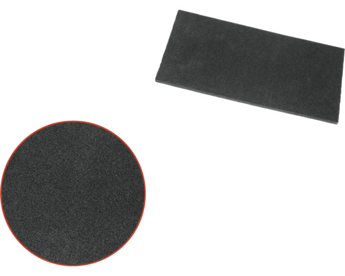 Două plăcuțe din spumă, dreptunghiulară și rotundă